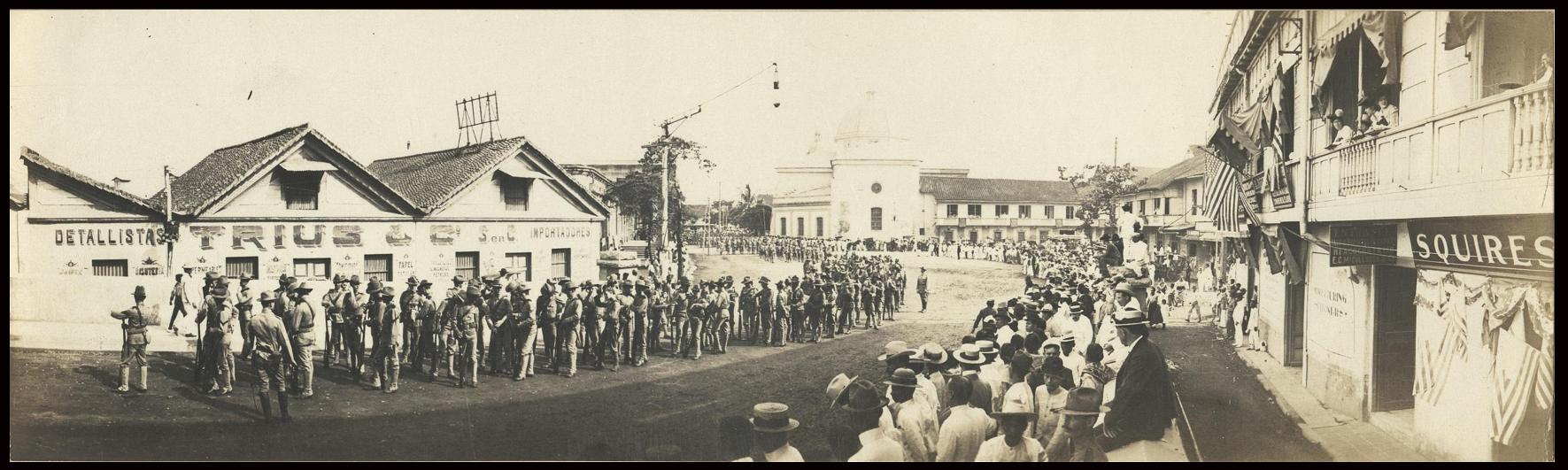 [Untitled – Military parade and spectators, Binondo].