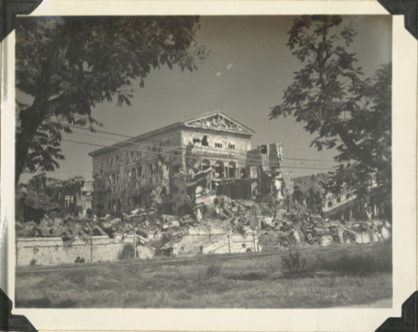 Legislative Building [Manila].