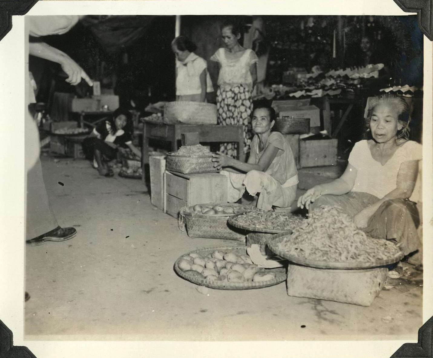 Native market, A&P style.