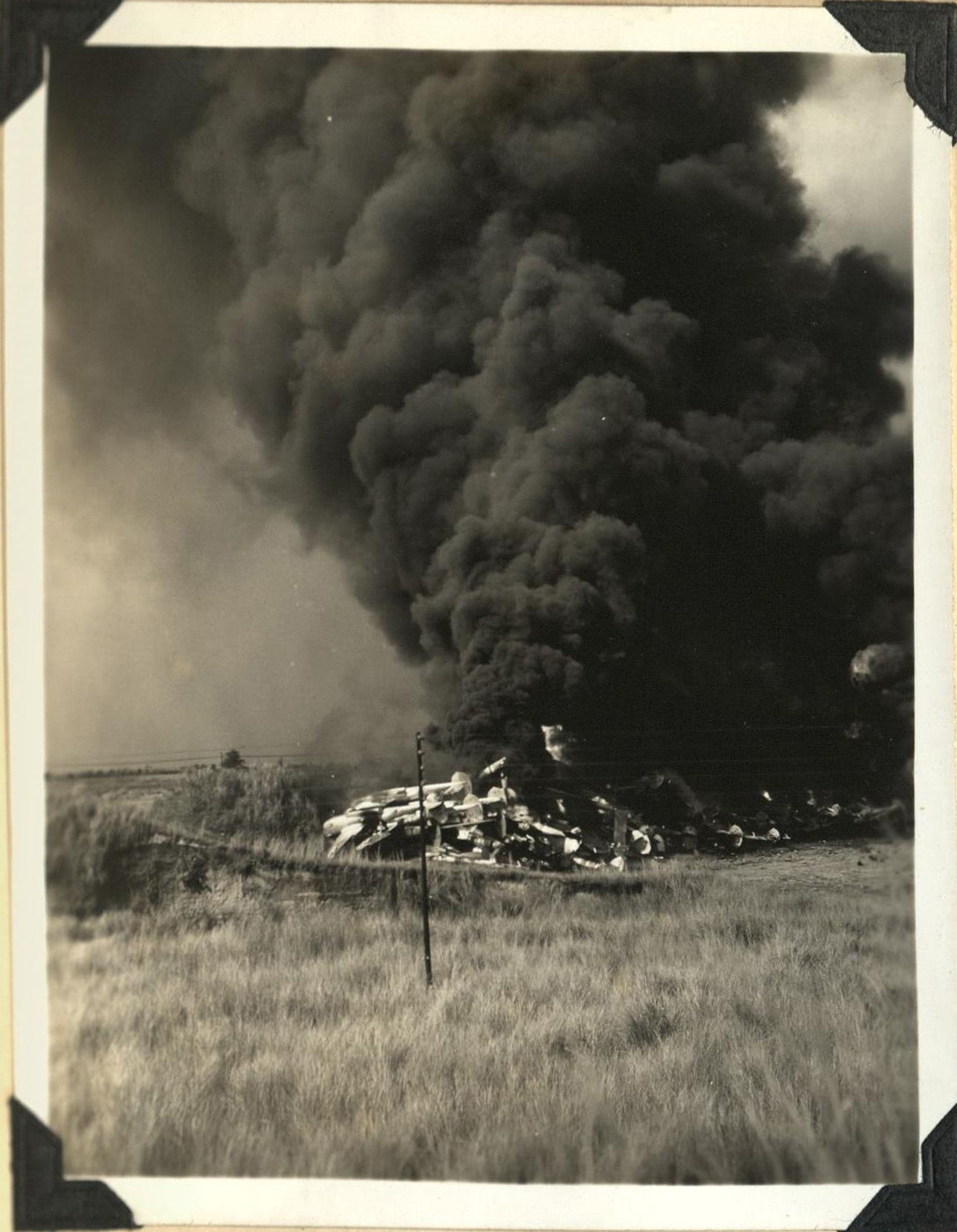 Destroying planes [Lockheed P-38 Lightnings], Clark Field.