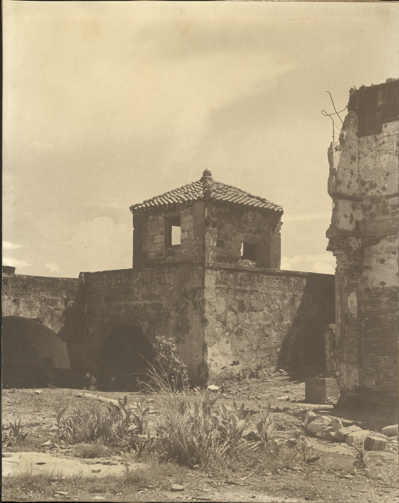 [Untitled – Intramuros or Fort Santiago, war-damaged].