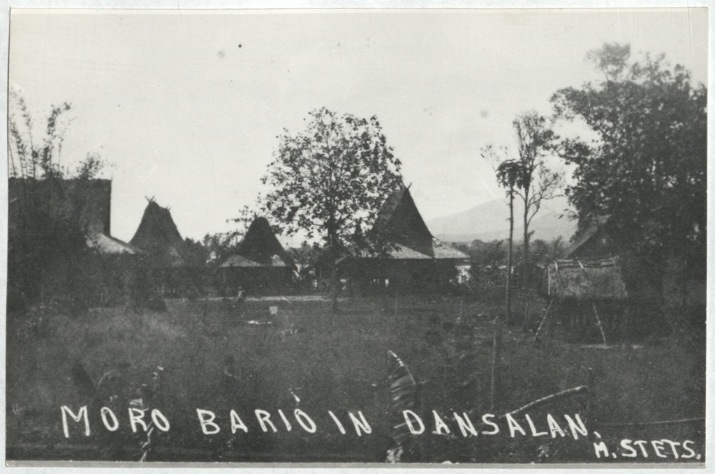 Moro bario [barrio] in Dansalan.