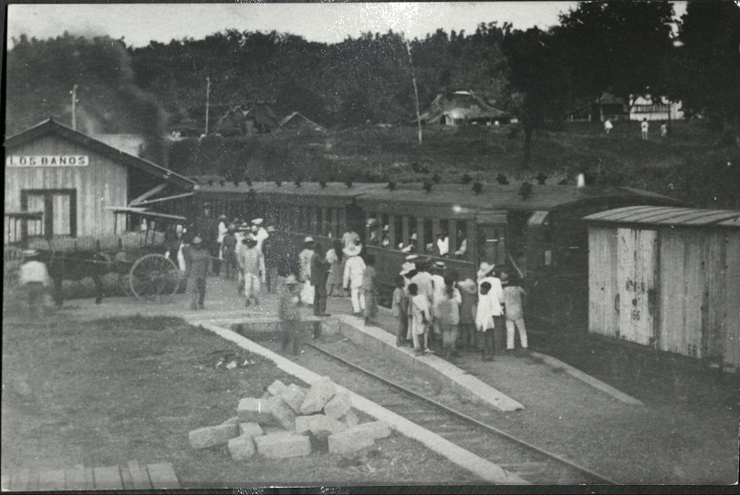 [Untitled – Train station at Los Banos].