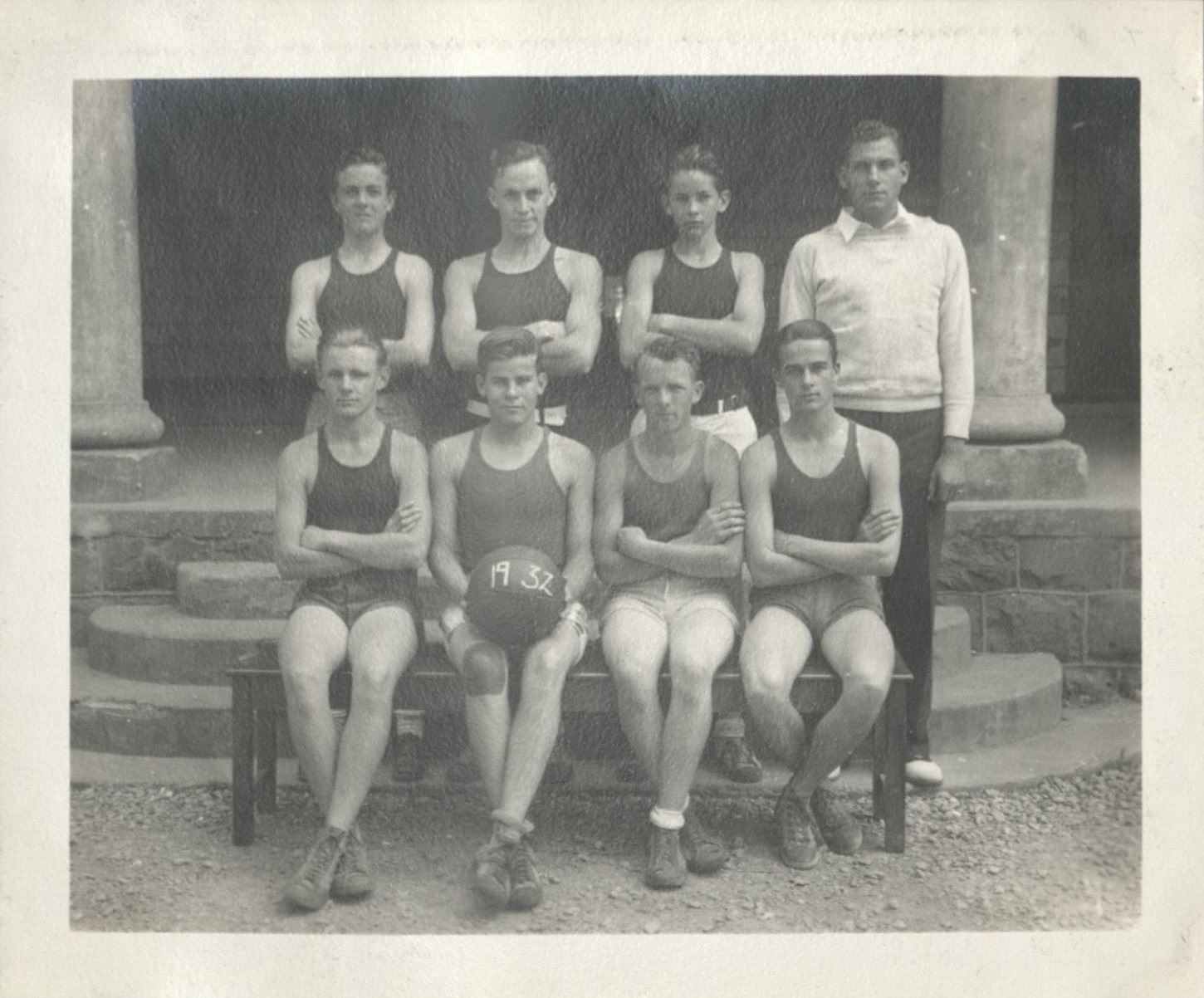 Basketball team 1931-2 [Brent School, Baguio].