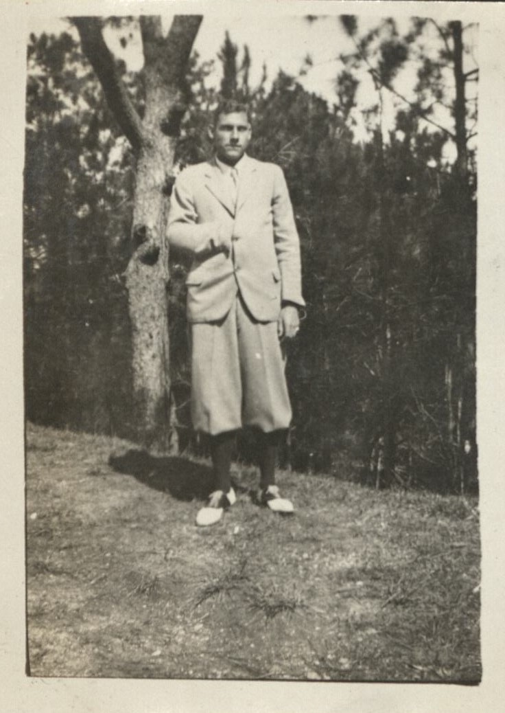 Mr. F.G. [F. Guyon] Bull.