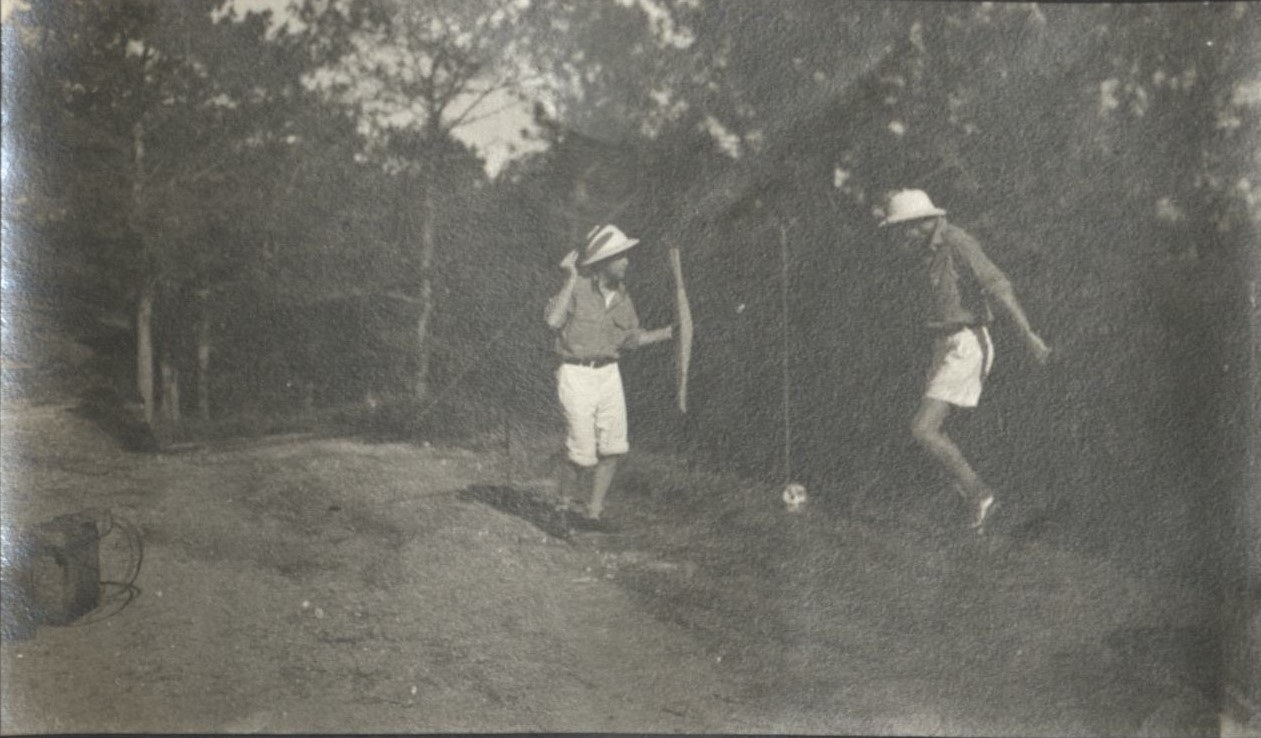 In the Philippine jungles, with Rev. A. L. Griffiths and Mr. F. G. Bull. The death dance of poor Yorick.
