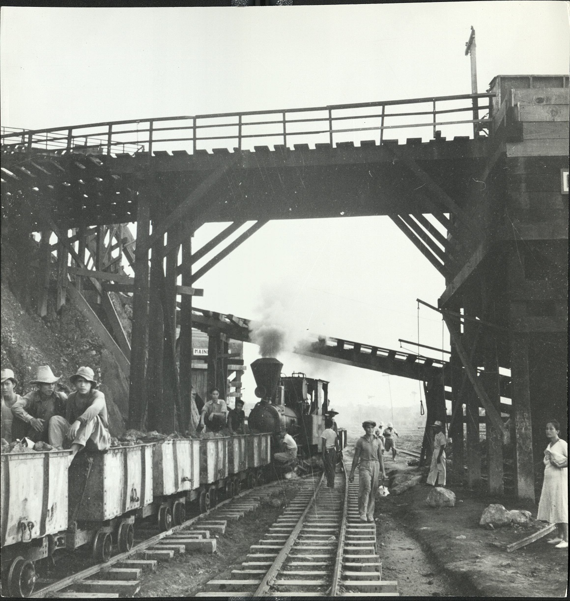 [Untitled – Mining railroad].