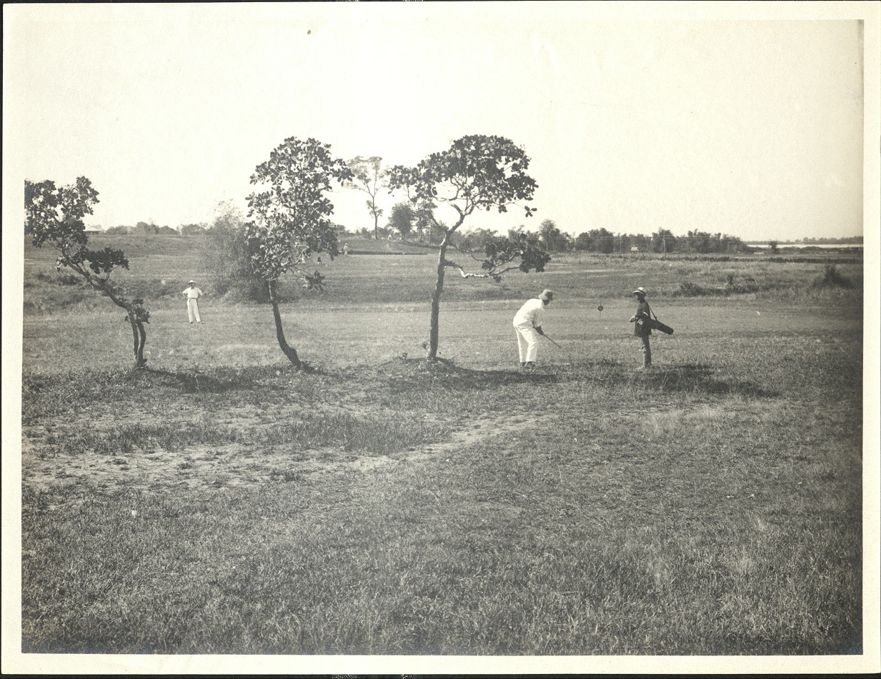 [Untitled – Golfing in the Philippines – I].