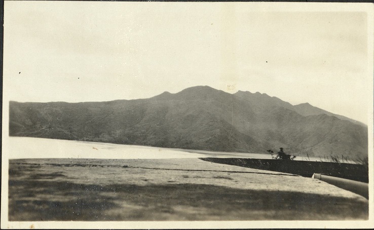 {Untitled – Artillery (“disappearing gun”) emplacement – Corregidor or Fort Wint]