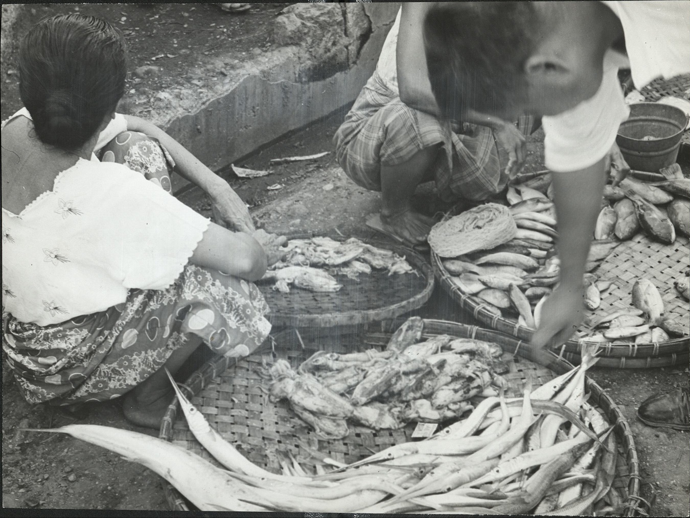 346. PHILIPPINES: A fish market in Baguio.