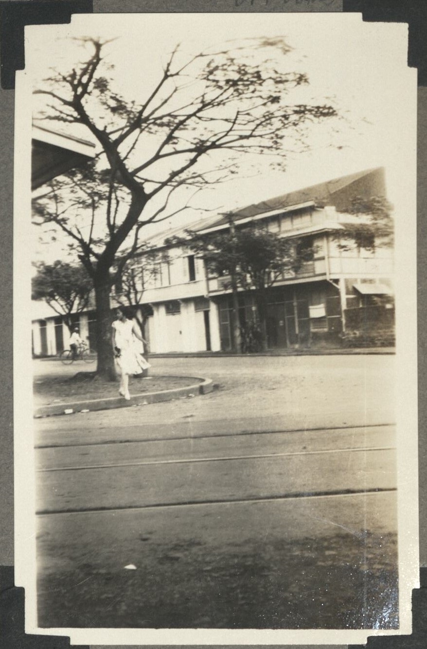 Street scenes. Vicinity of Walled City and Manila.