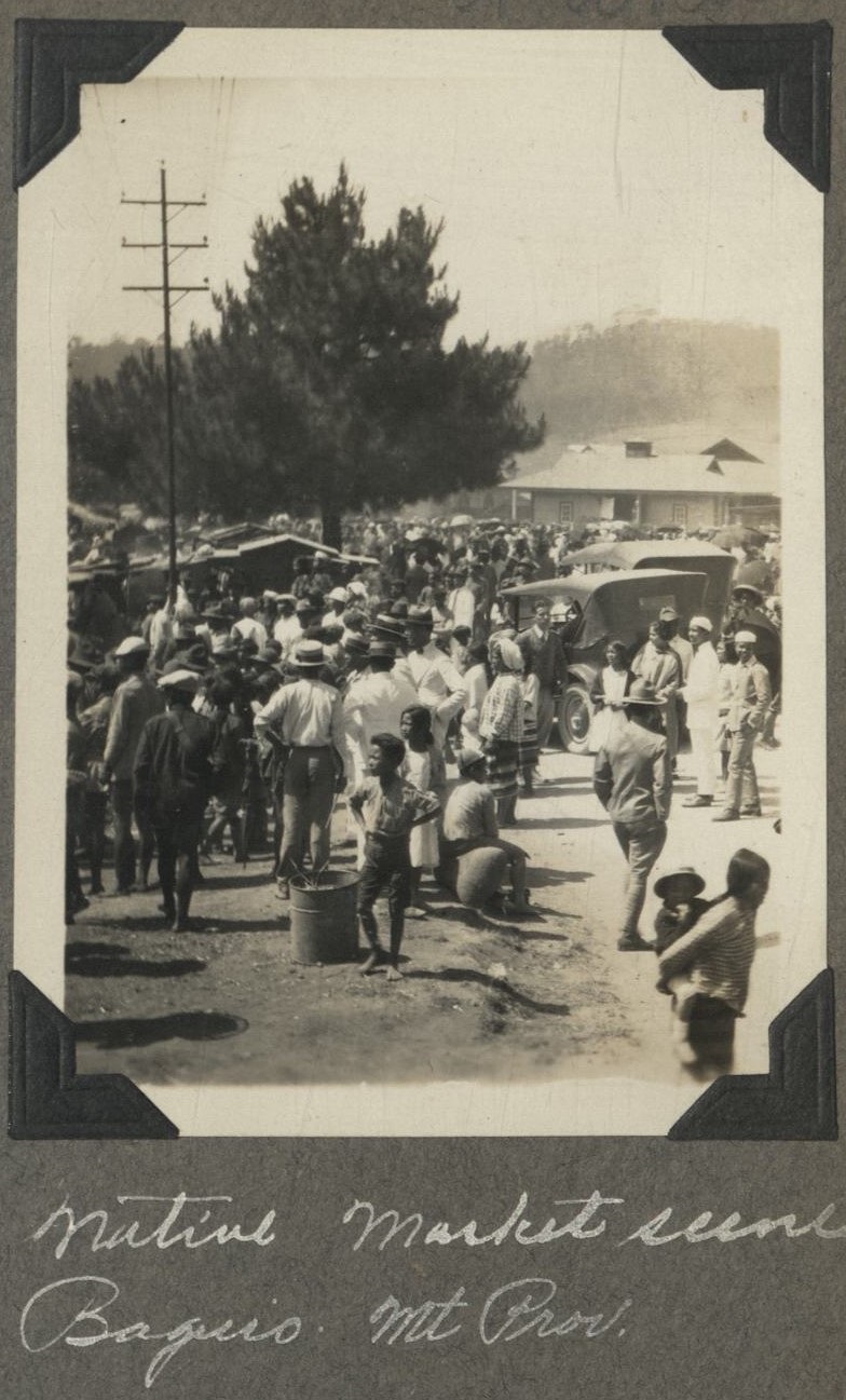 Native market scene, Baguio, Mt. Prov.
