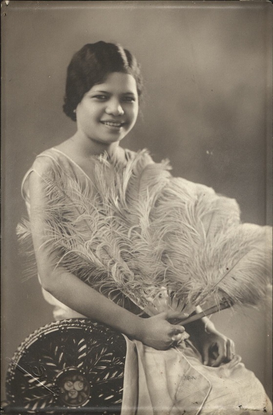 [Untitled – Studio portrait of a young Filipino woman].