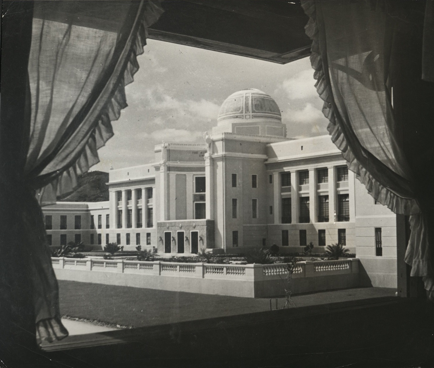 This is the provincial capitol in the City of Cebu.
