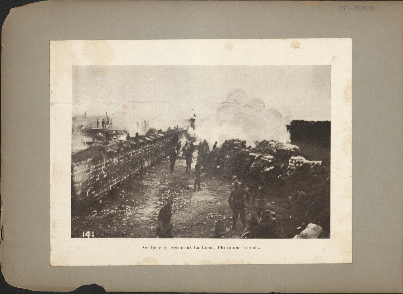 141. Artillery in action at La Loma, Philippine Islands.