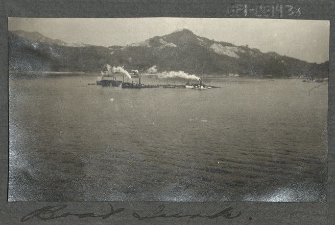 Inland China Sea [East China Sea?] – Boat islands.