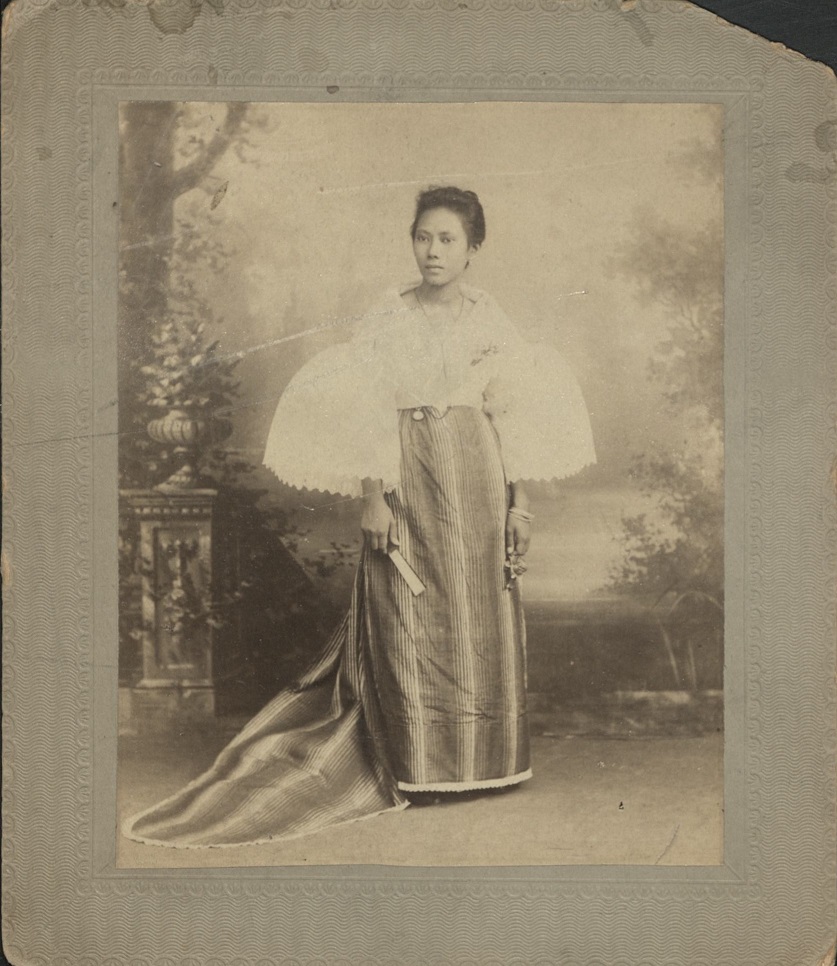 [Untitled ï¿½ Studio portrait of Filipina].