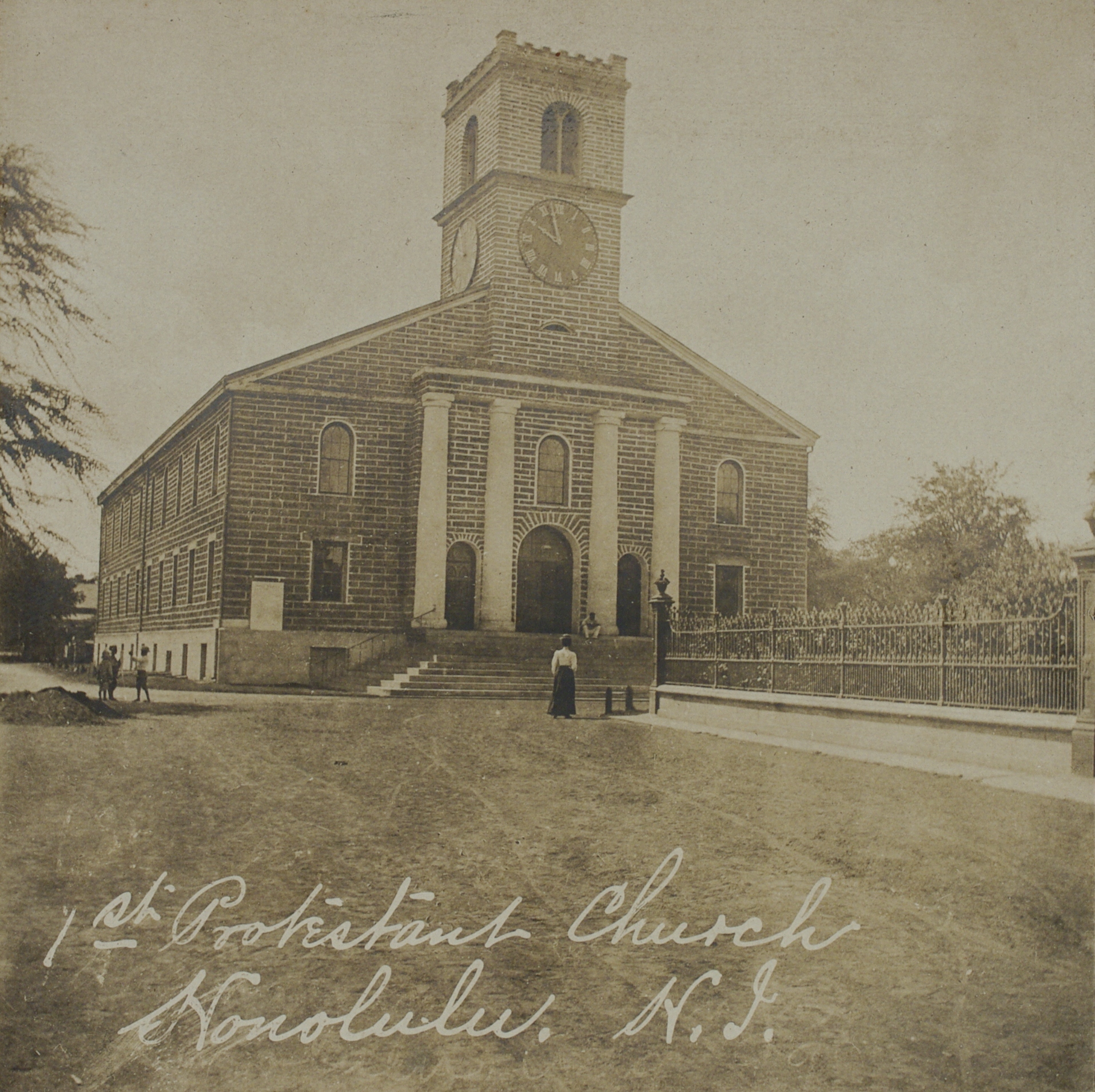 1st Protestant Church [Kawaiaha?o Church], Honolulu, H. I. [Hawaiian Islands].