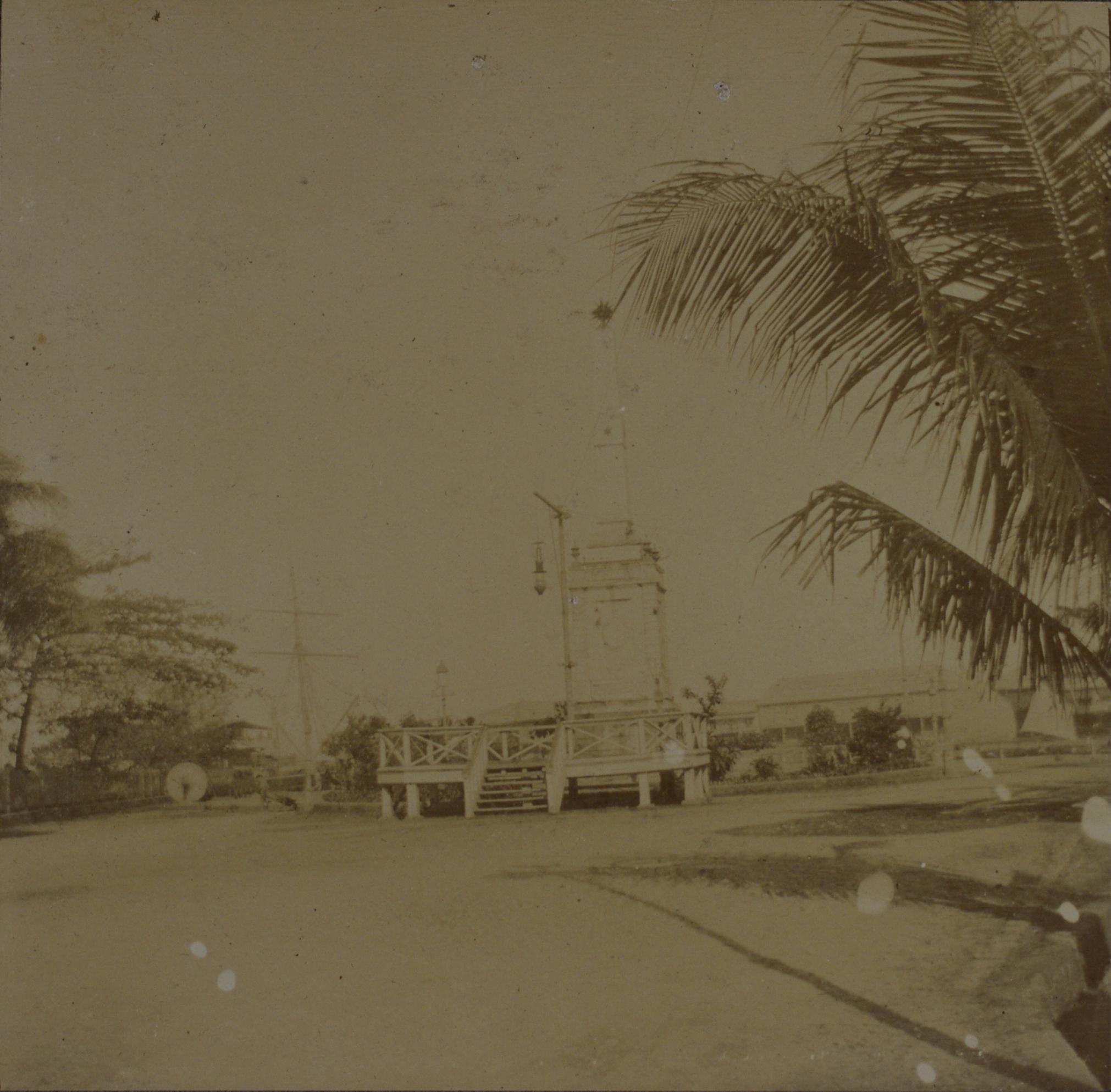 [Untitled – Anda Monument, Manila].
