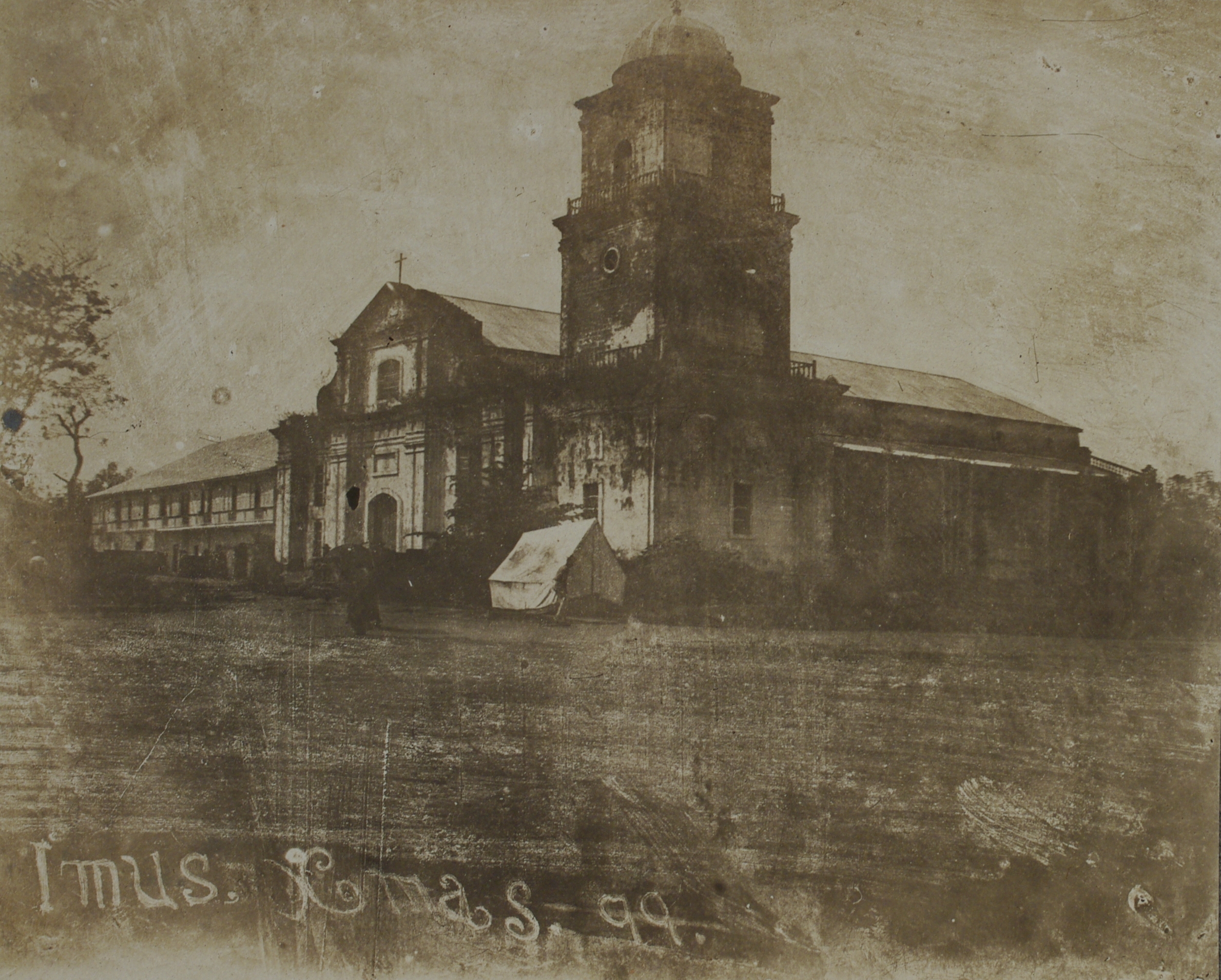 Imus. Xmas, ’99 [Our Lady of the Pillar Cathedral].