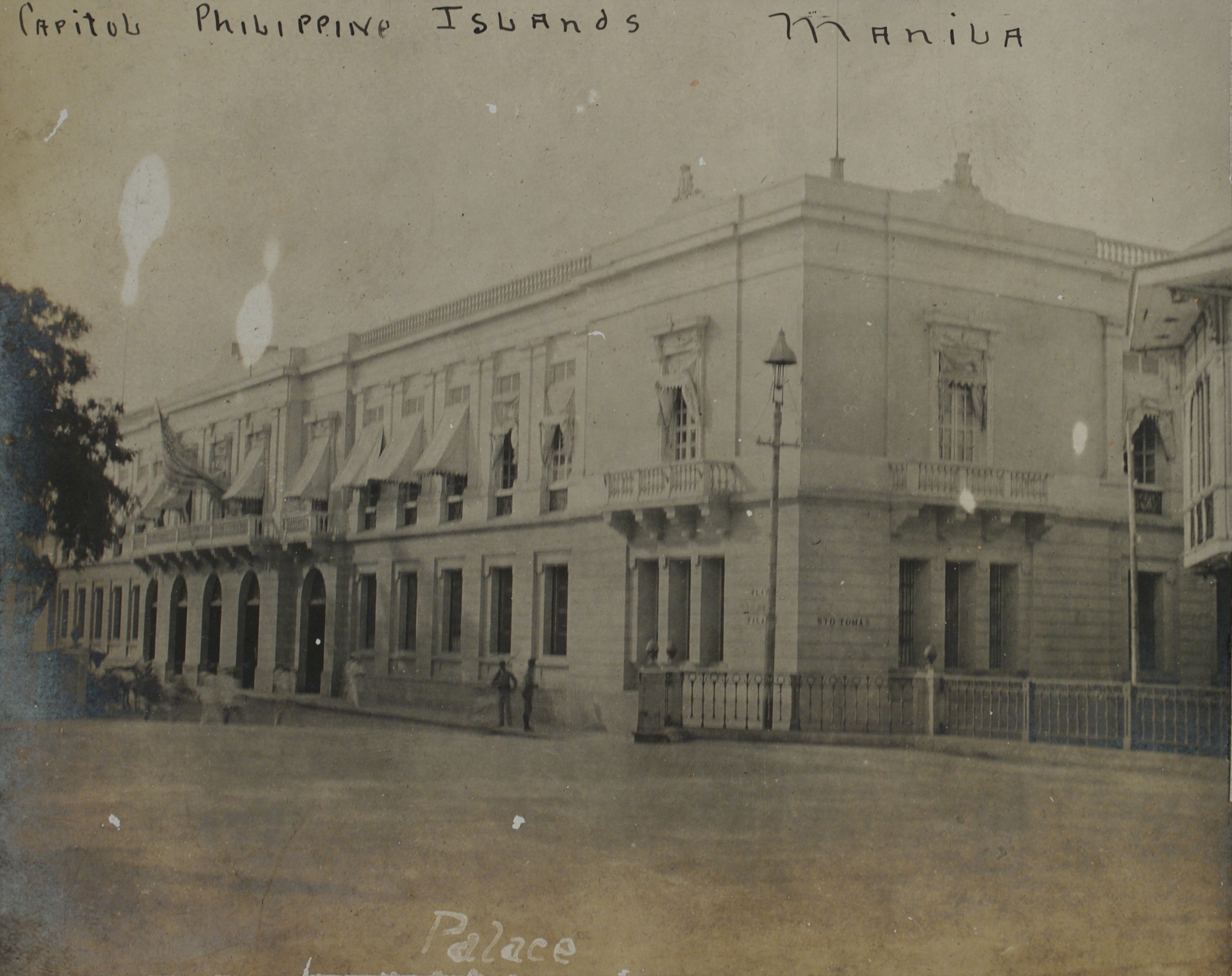 Palace [Ayuntamiento, Intramuros]. Capitol, Philippine Islands, Manila.