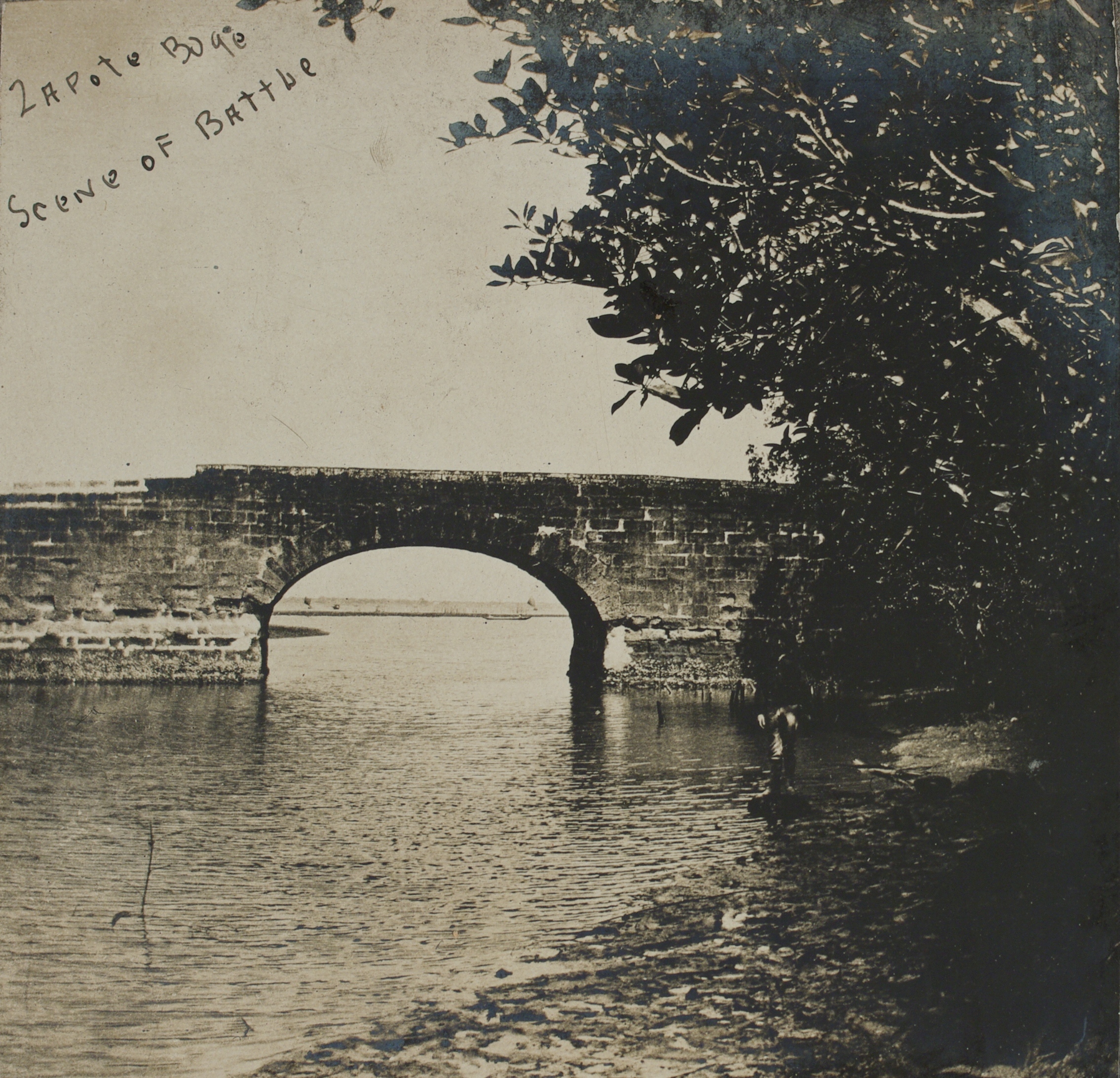 Zapote Bridge, scene of battle.