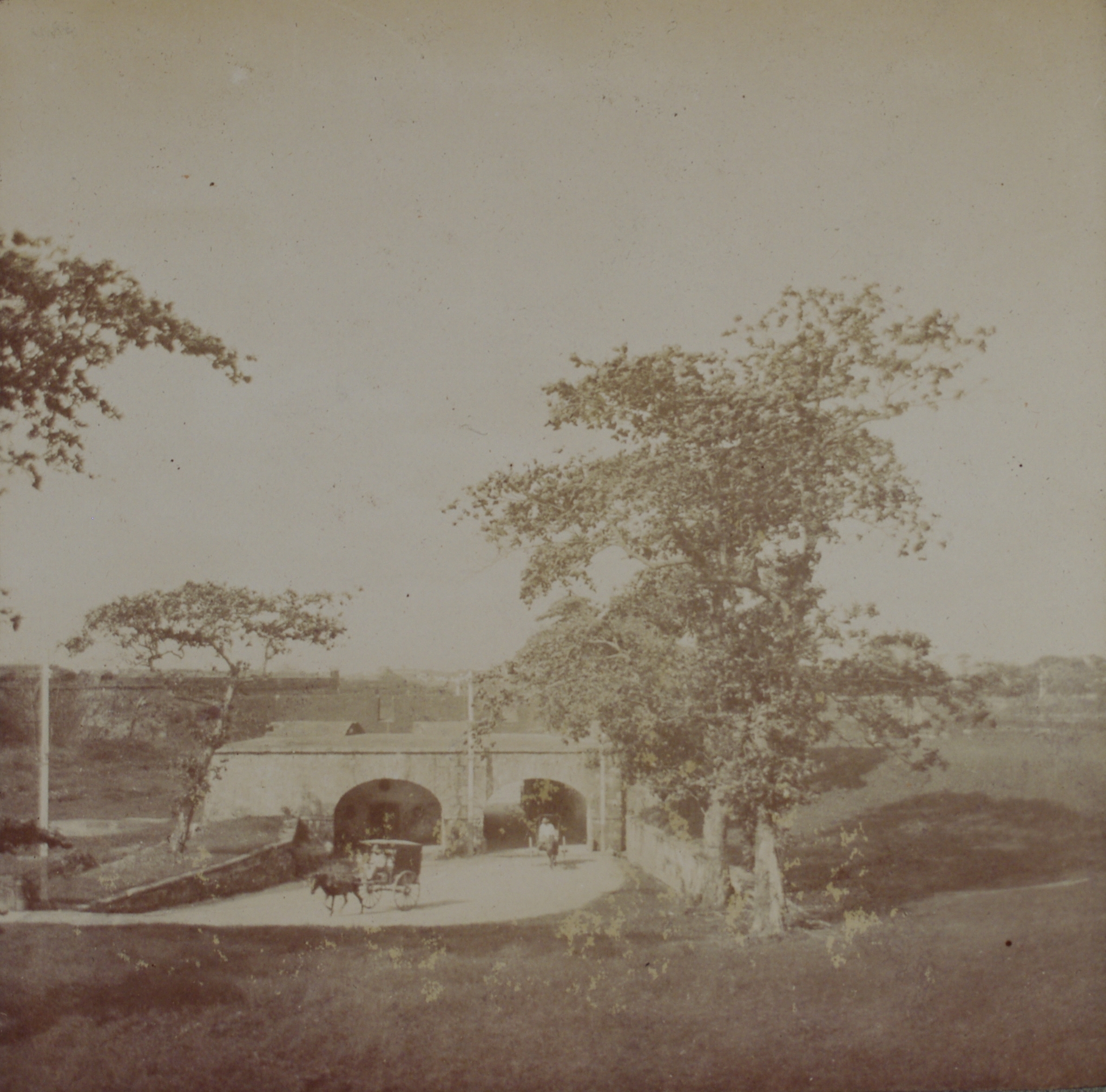 {Untitled – Gates of Intramuros].