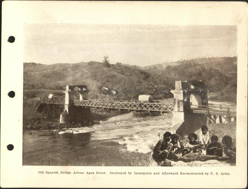 Old Spanish bridge across the Agus River. Destroyed by insurgents and afterward reconstructed by U. S. Army.