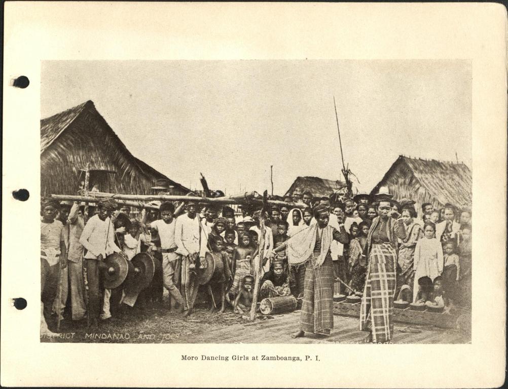 Moro dancing girls at Zamboanga, P. I.