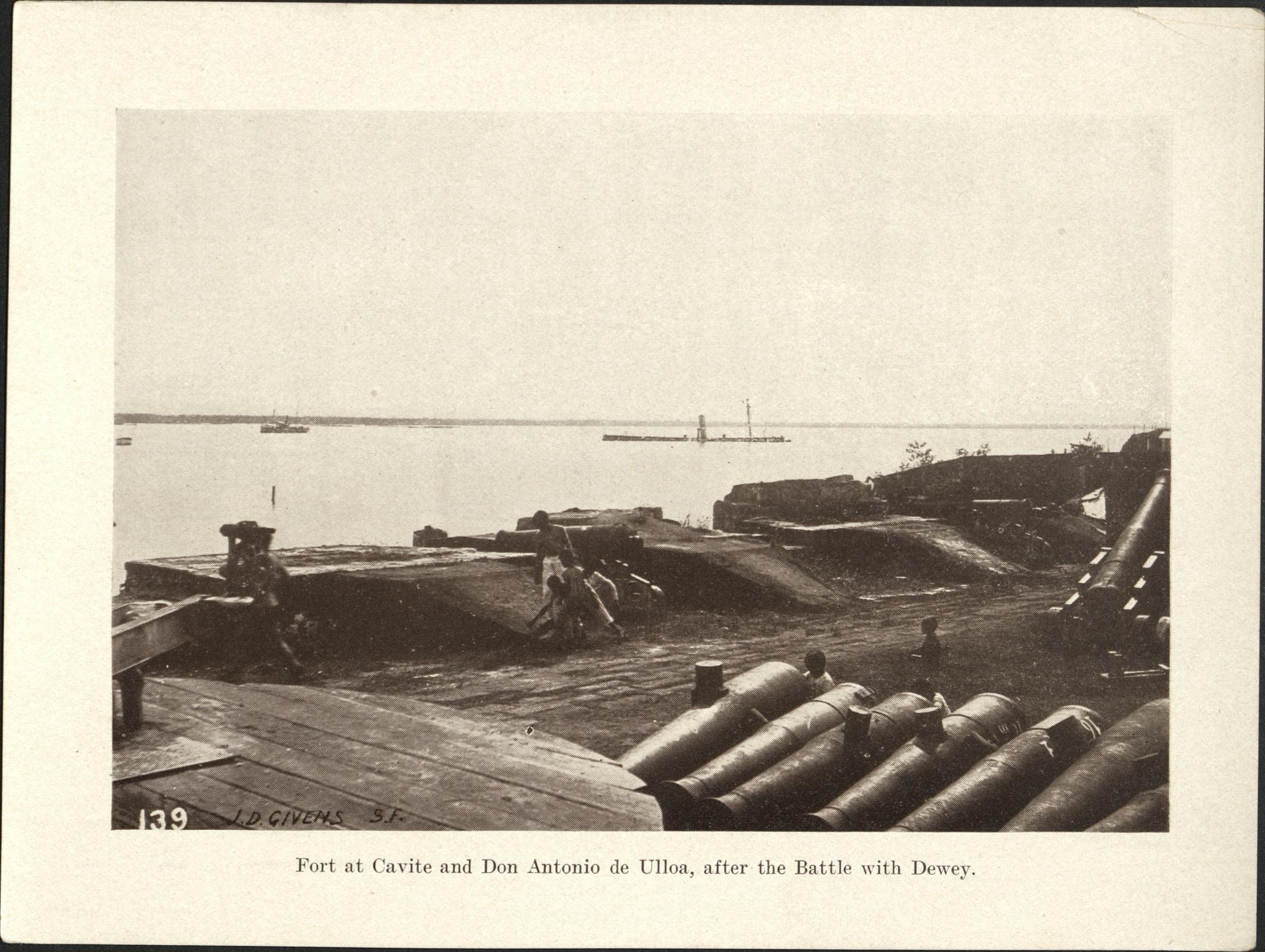 139. Fort at Cavite and Don Antonio de Ulloa, after the battle with Dewey.
