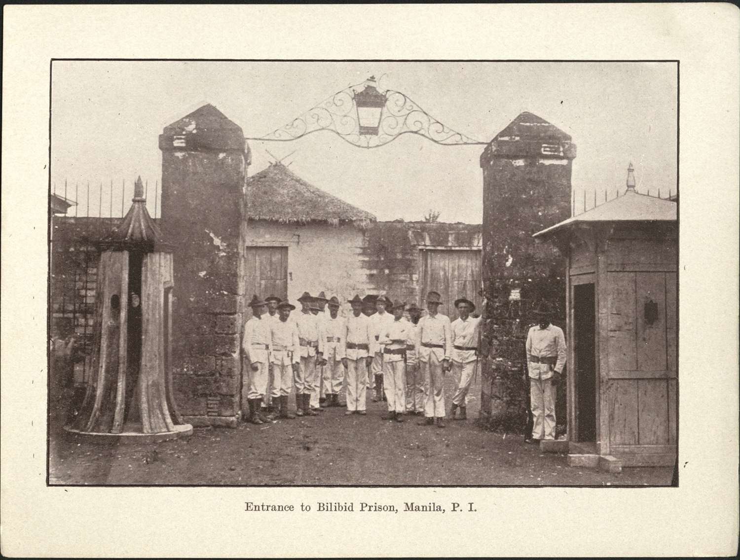 Entrance to Bilibid Prison, Manila, P. I.