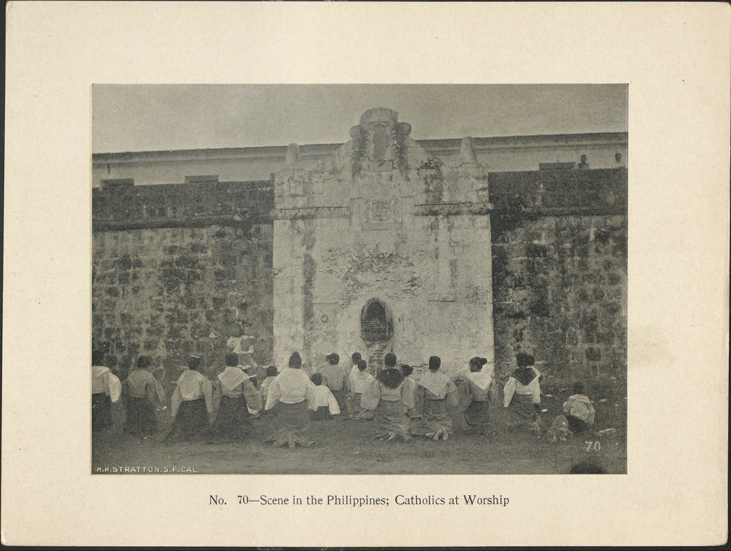 No. 70 – Scene in the Philippines  :  Catholics at worship.