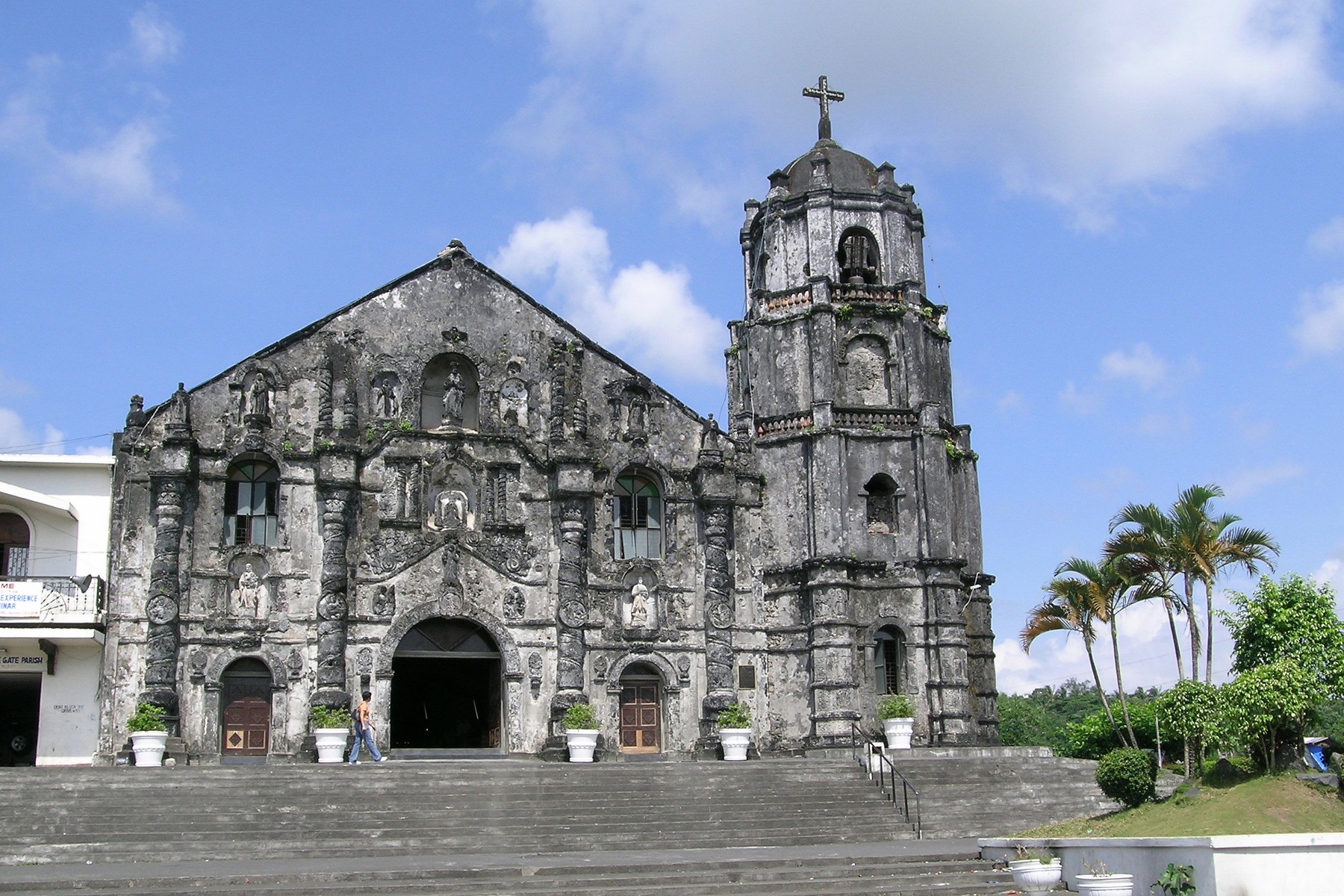 Daraga Church, Albay Province – front view.