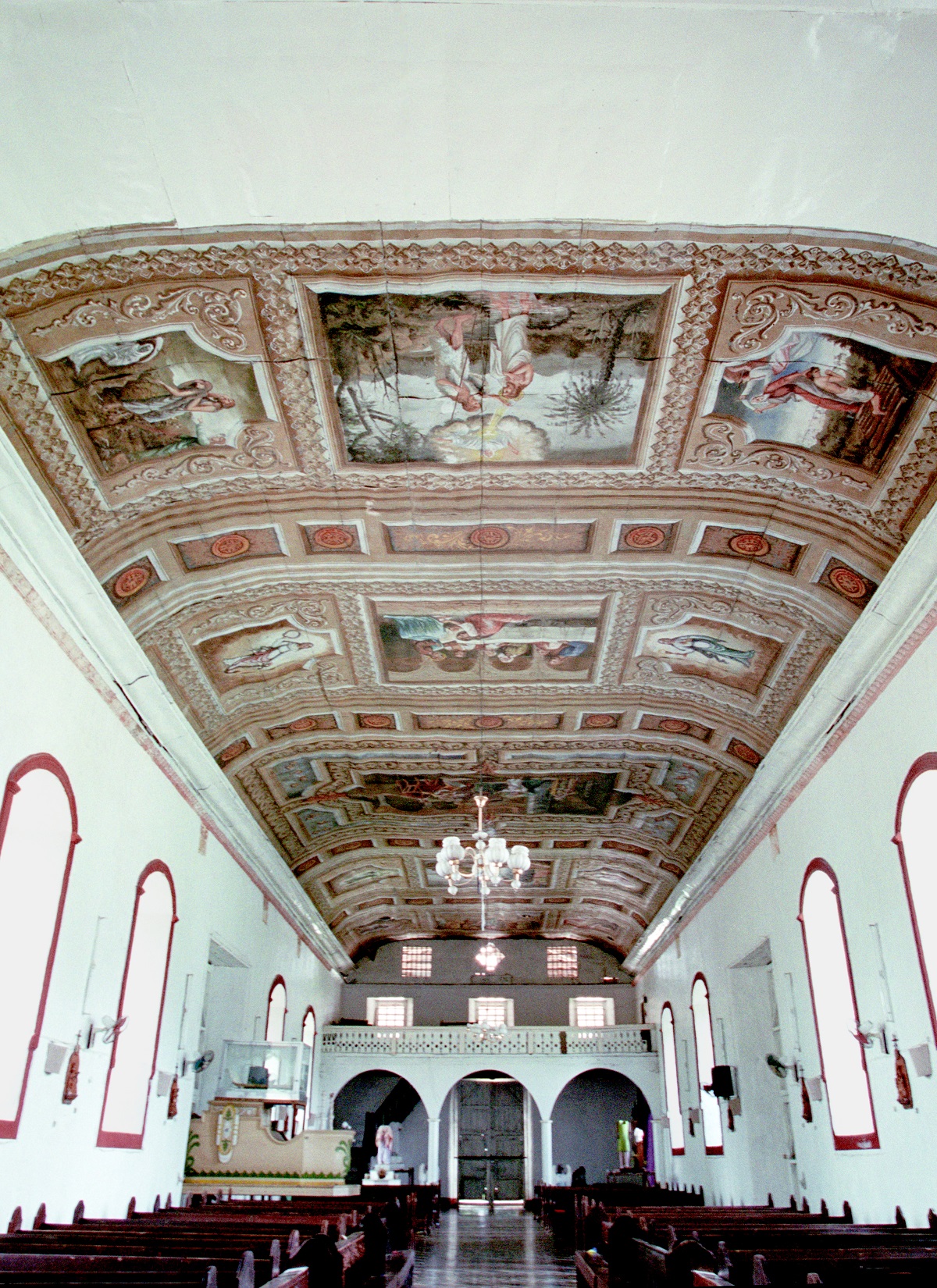 Sto. Niï¿½o Parish Church, Cortes, Bohol – interior and ceiling.