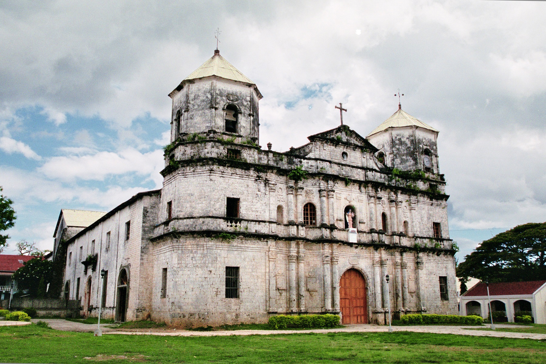 Loon Church, Bohol – exterior view.