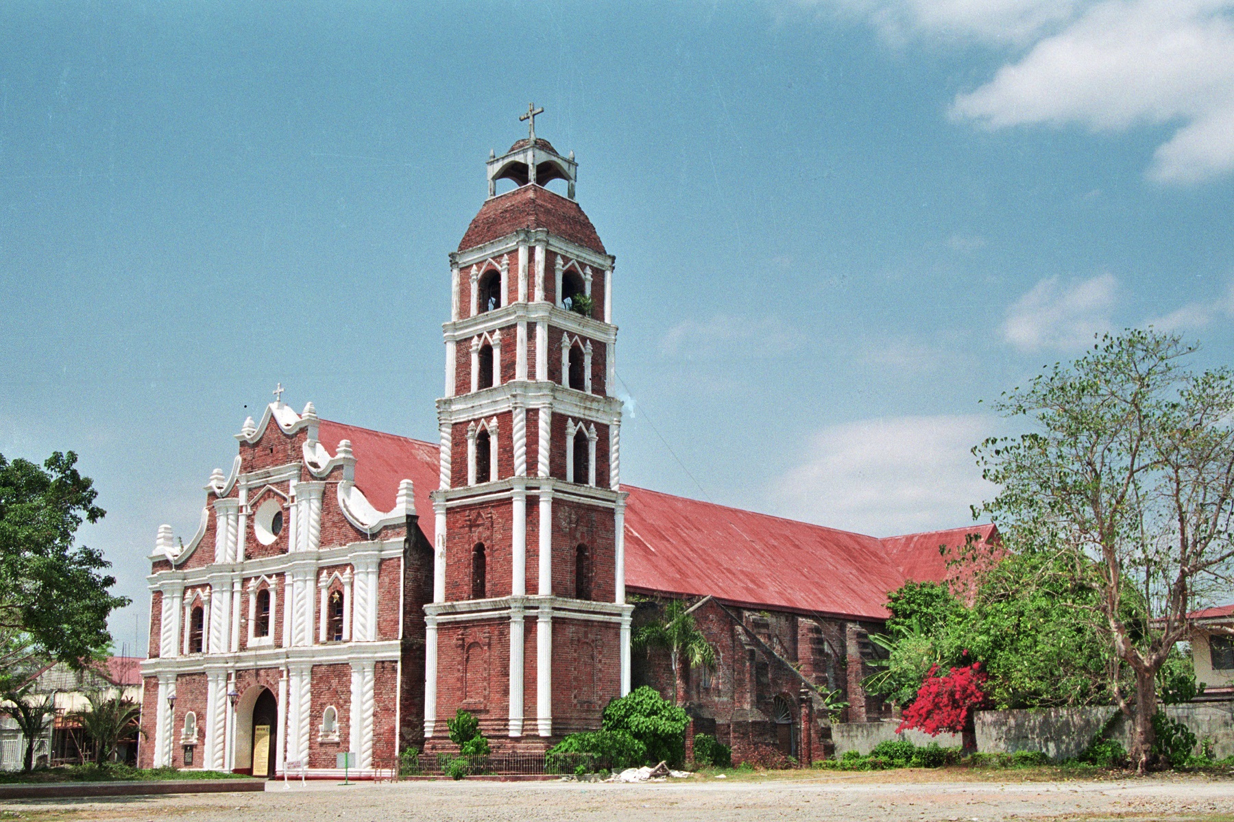 Tuguegarao Cathedral, Cagayan – exterior view.