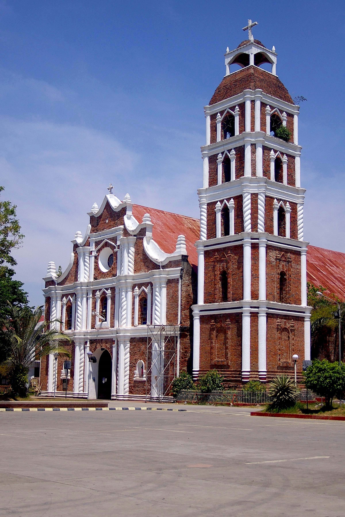 Tuguegarao Cathedral, Cagayan – exterior view.