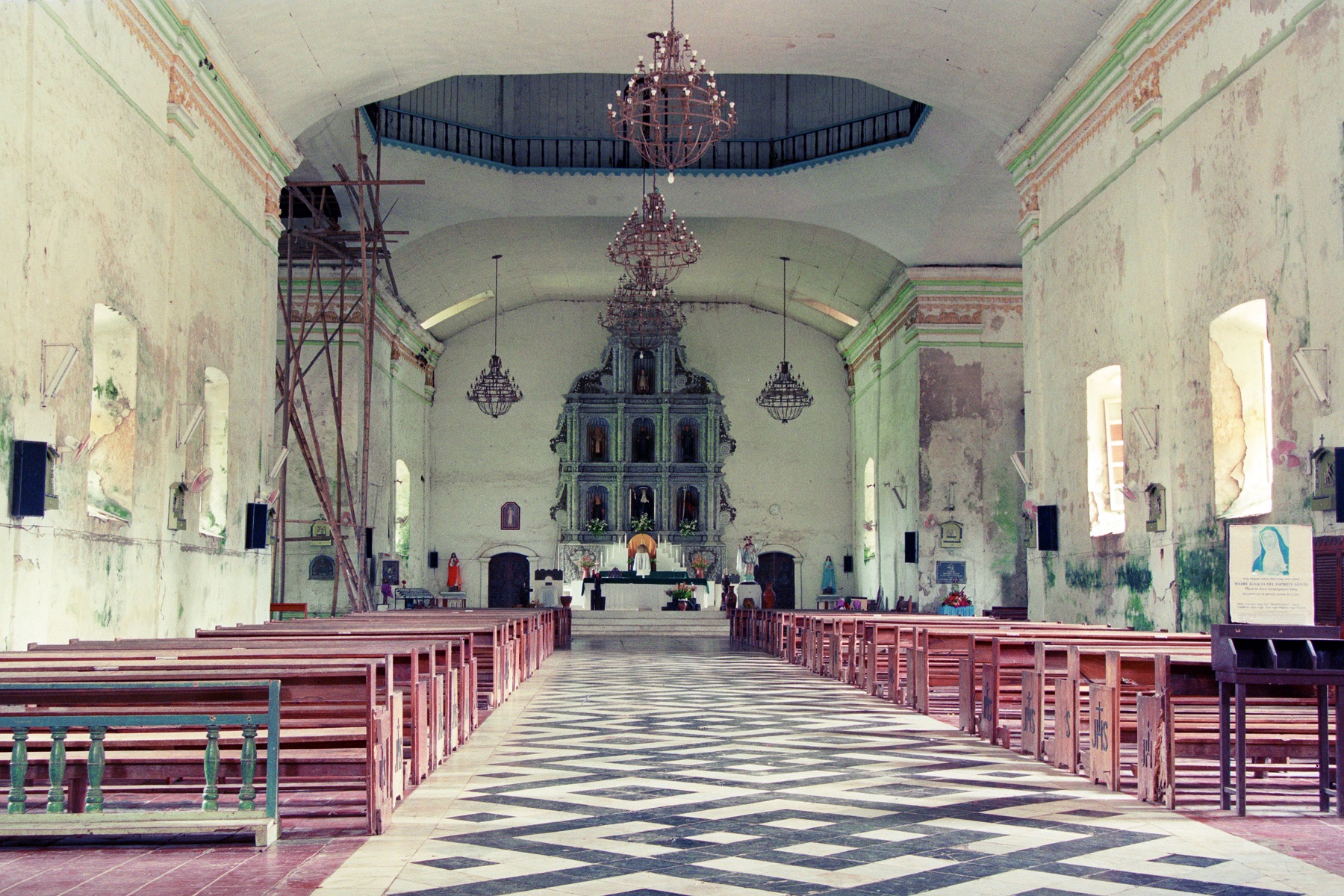 Panay Church, Capiz, Panay – interior view.