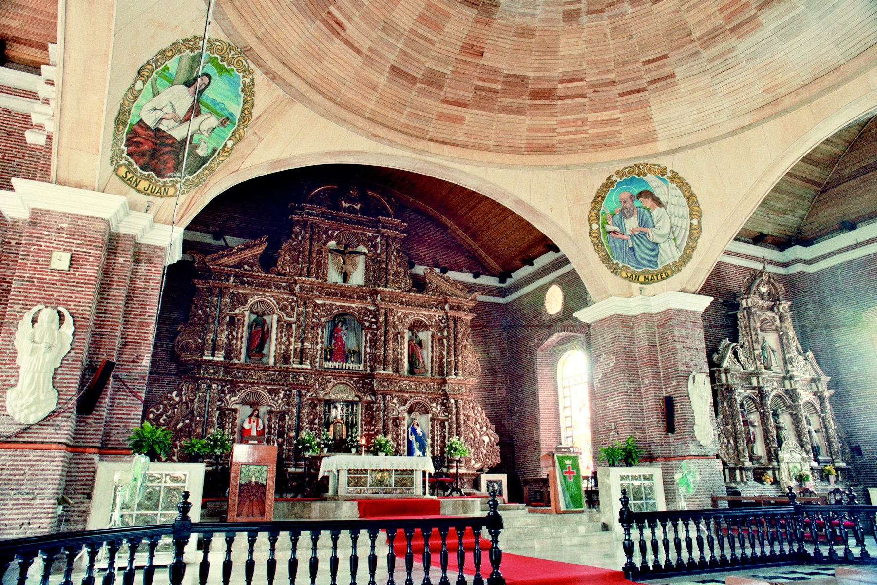 Kawit Church, Cavite – altar and ceiling view.