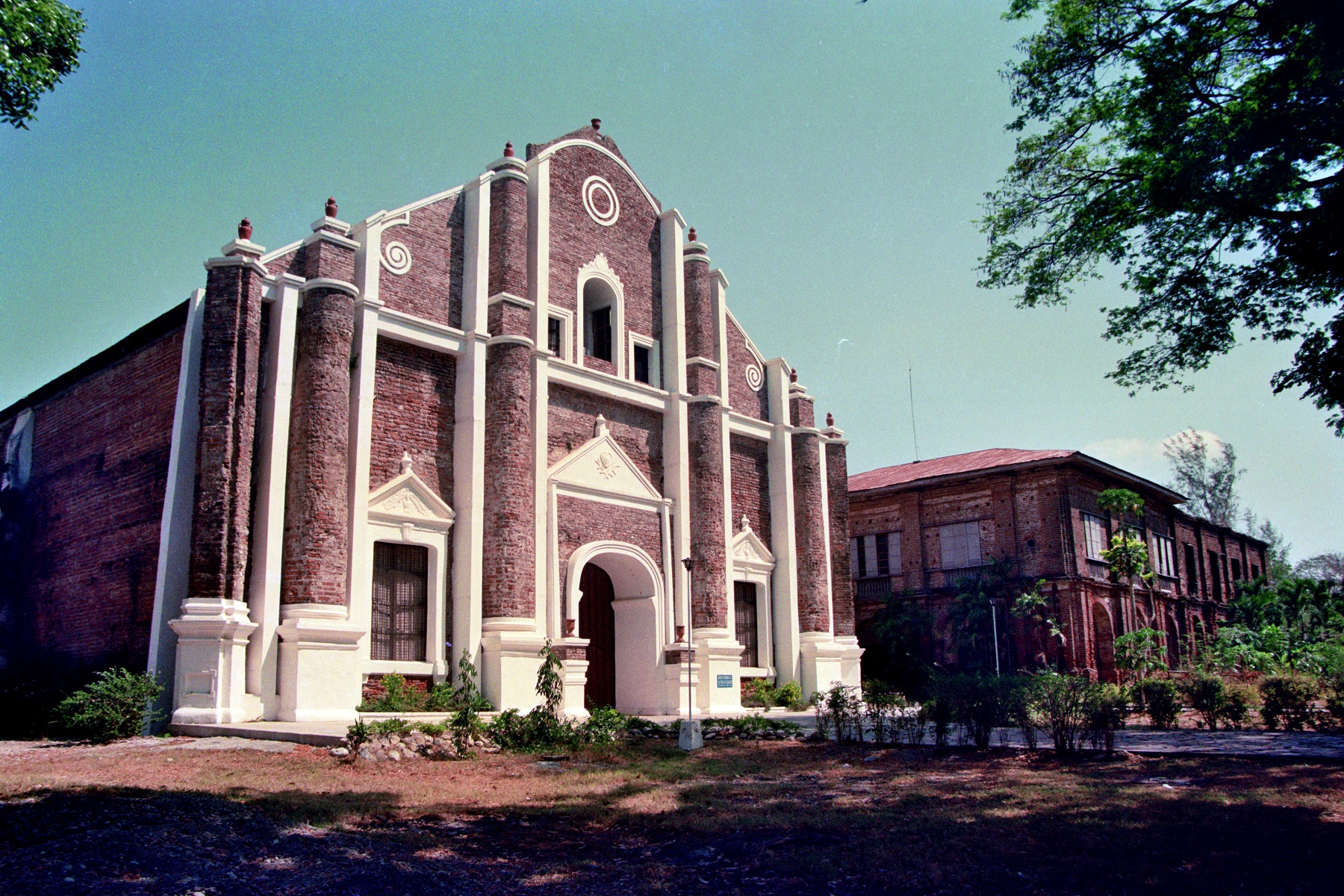 Santa Monica Parish Church (Sarrat Church), Sarrat, Ilocos Norte – facade view.