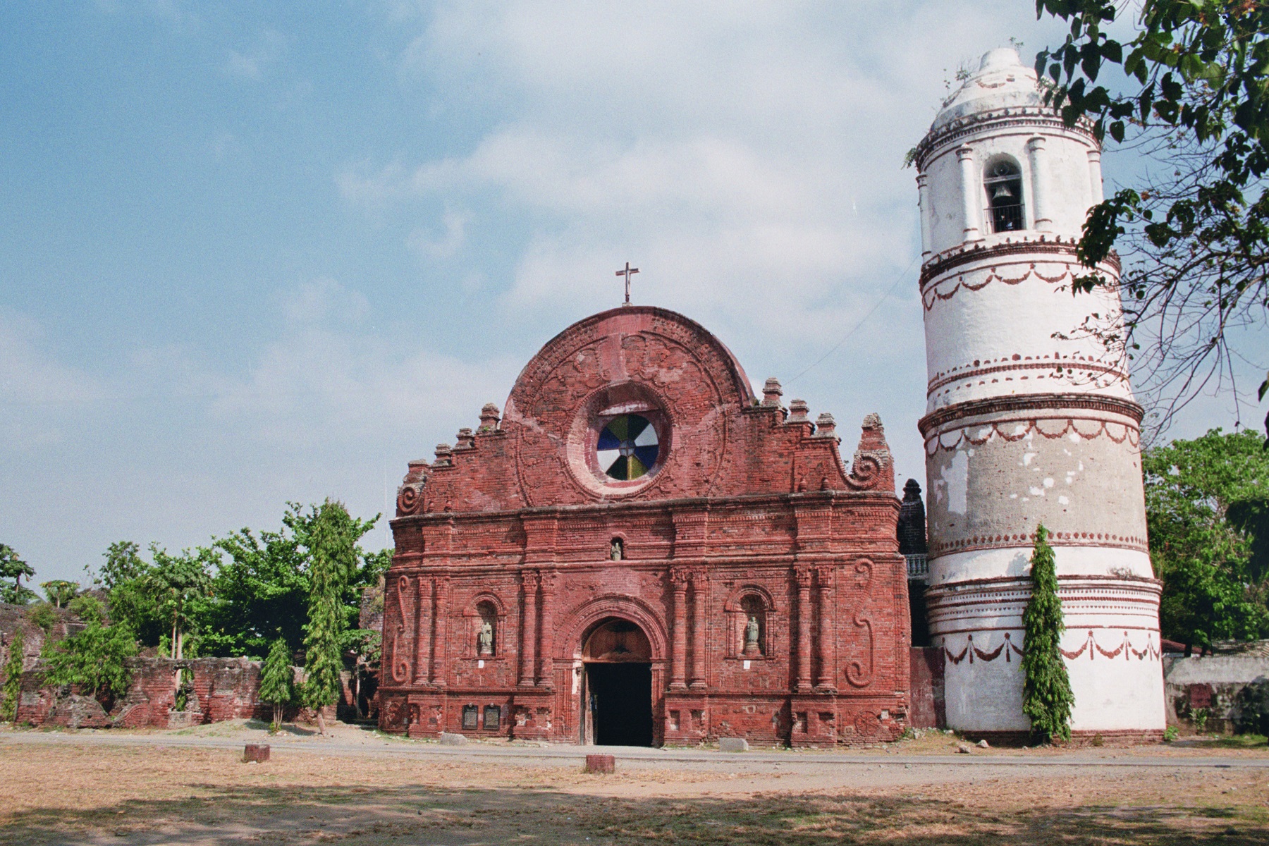 Tumauini Church, Tumauini, Isabela – exterior view.