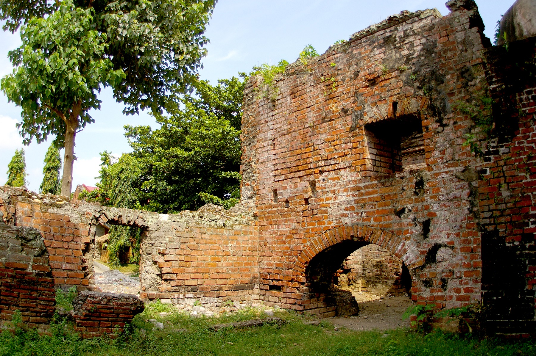 Tumauini Church, Tumauini, Isabela – convent ruins.