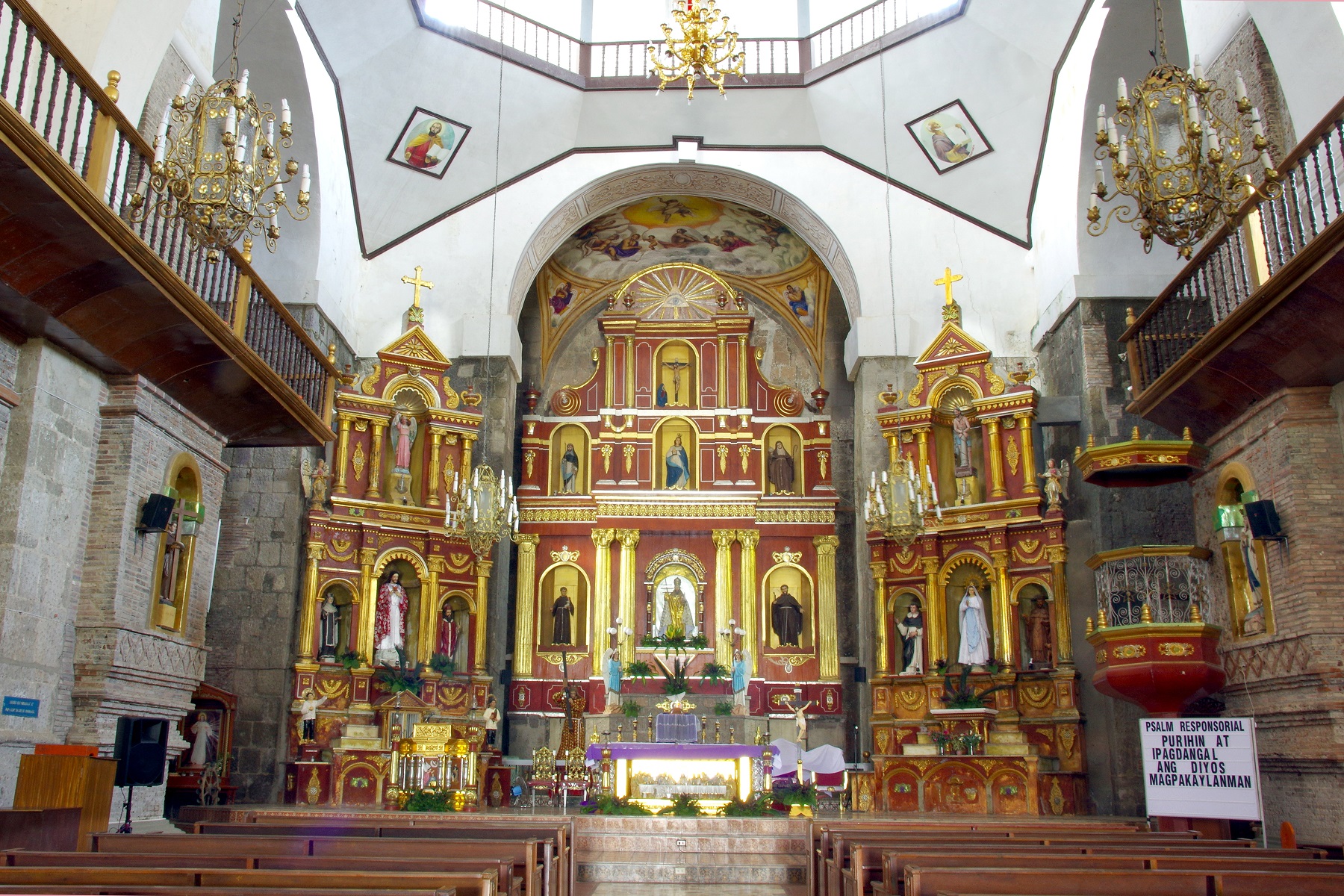 Majayjay Church, Majayjay, Laguna – interior view.