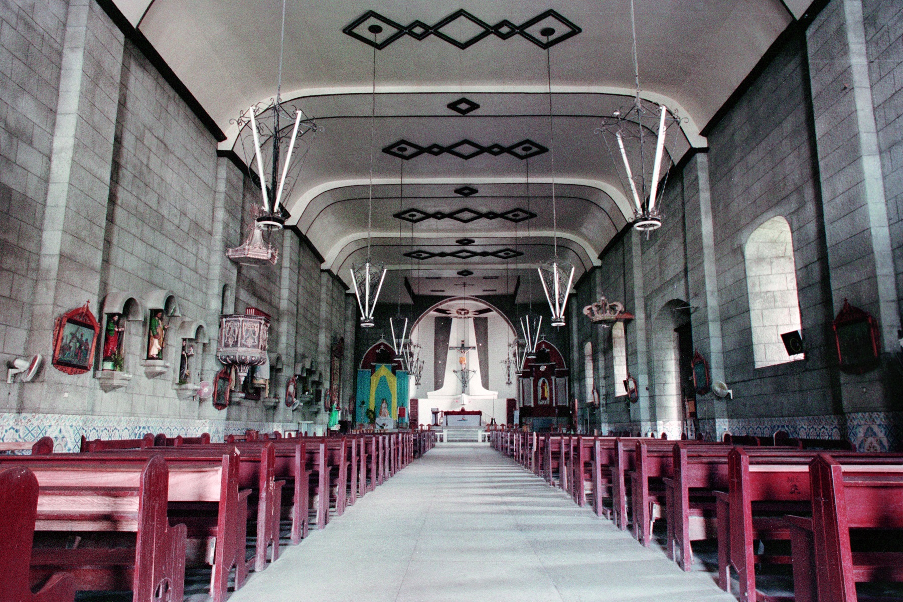 Nagcarlan Church, Nagcarlan, Laguna – interior view.