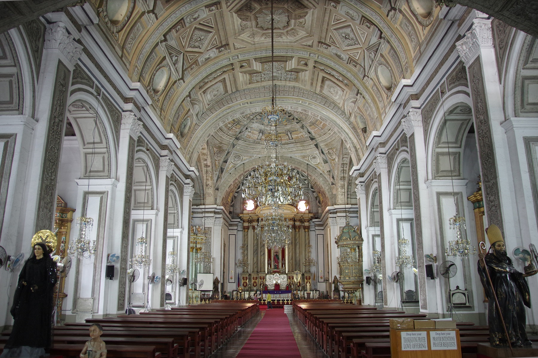 San Agustin Church, Intramuros, Manila – interior view and ceiling.