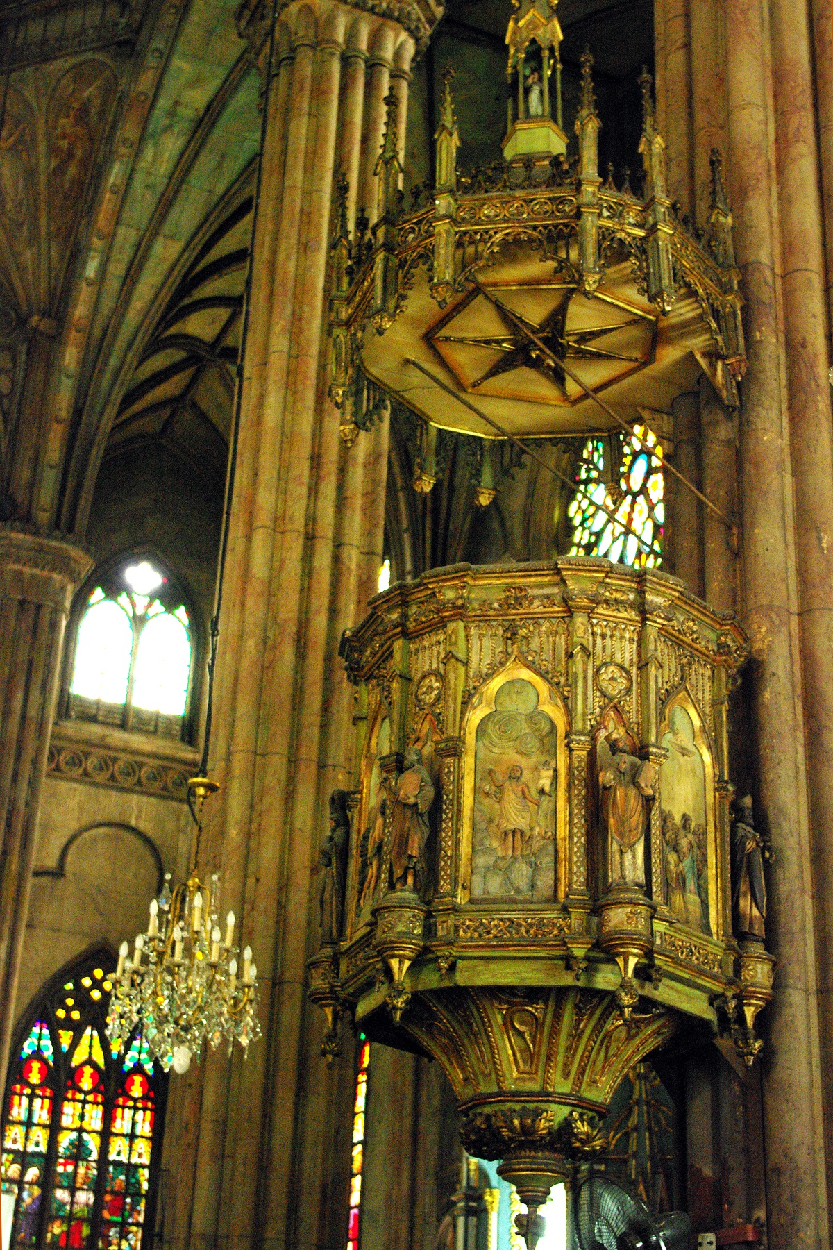 San Sebastian Church, Manila — pulpit.
