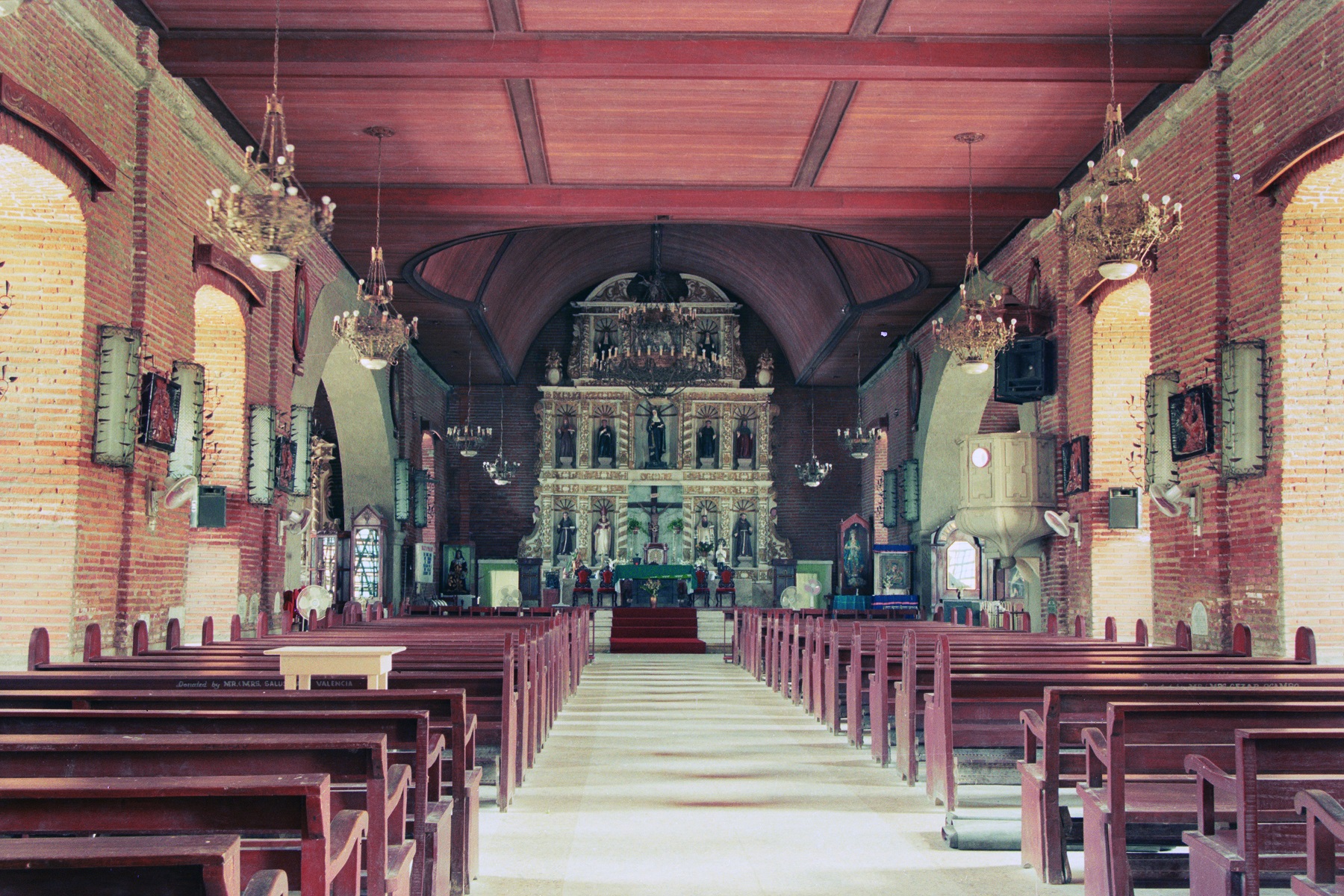 Minalin Church, Minalin, Pampanga Province – interior view and altar.