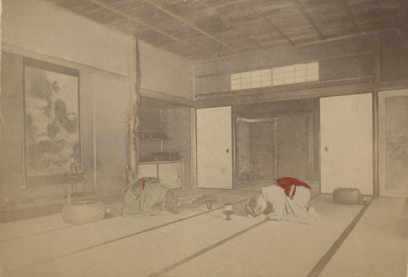 [Untitled – Two Japanese women kneeling and bowing].