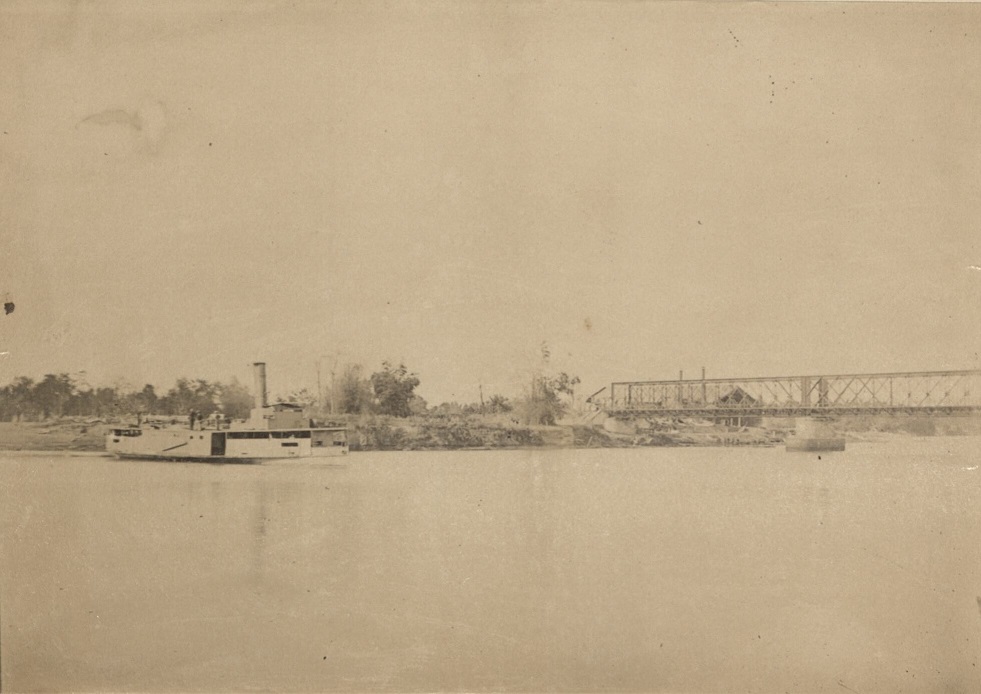 [Untitled – American gunboat on the Pampanga River near railroad bridge].