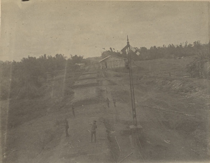 [Untitled – Car shops of the Manila & Dagupan Railroad, captured in the Battle of Caloocan].